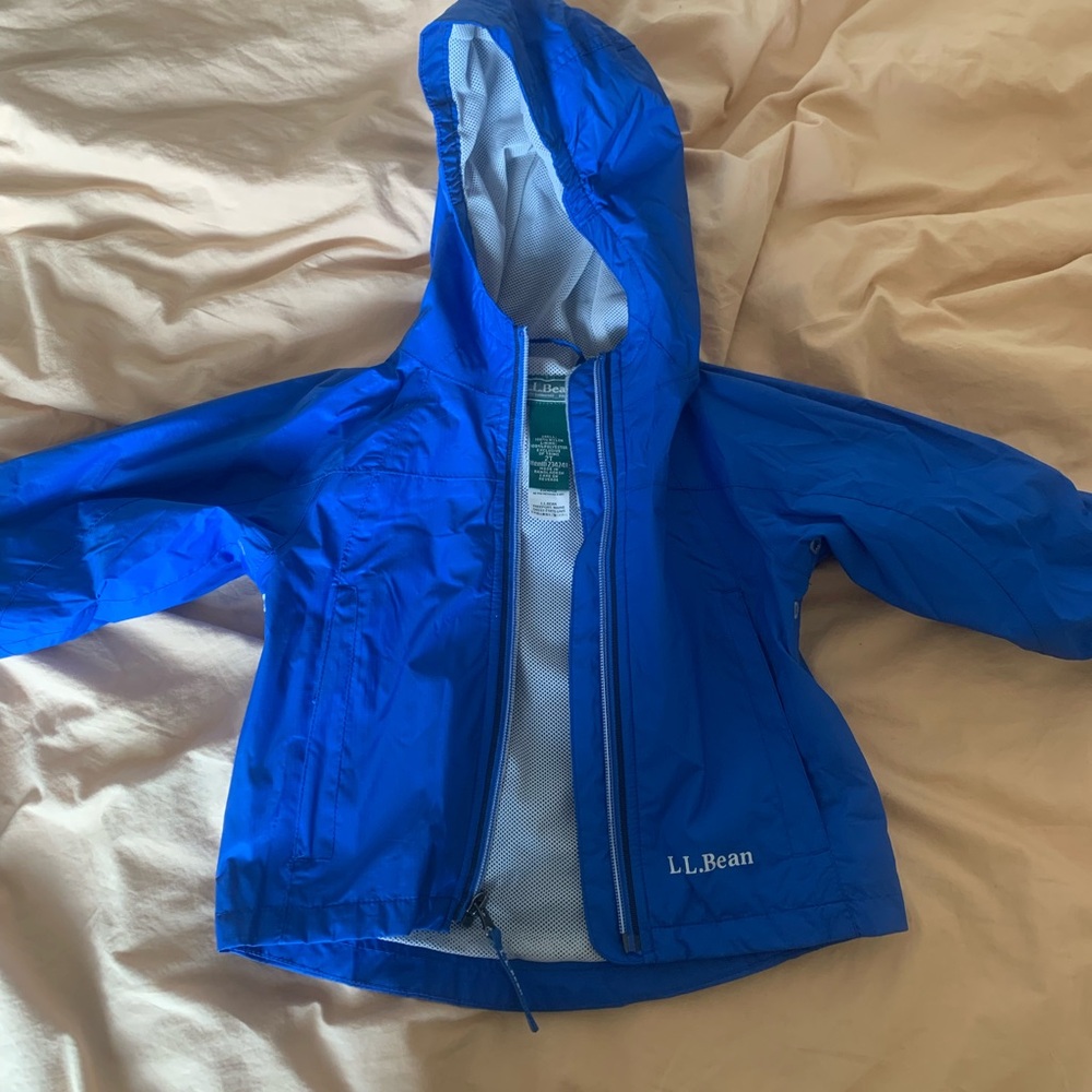 LL Bean Raincoat NWT